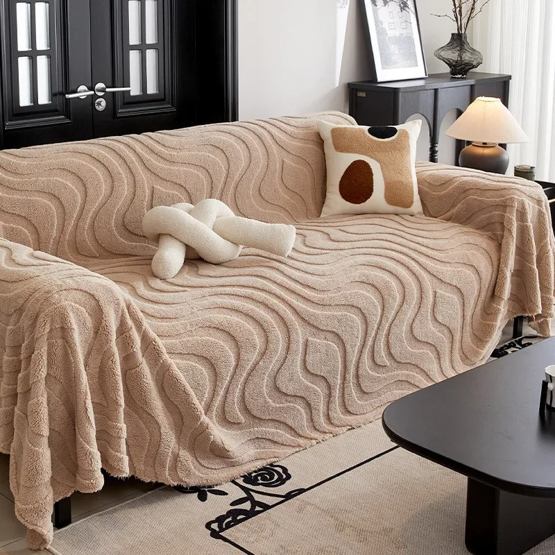 
                  
                    Giant premium plaid - Ultra easy to lay cover
                  
                