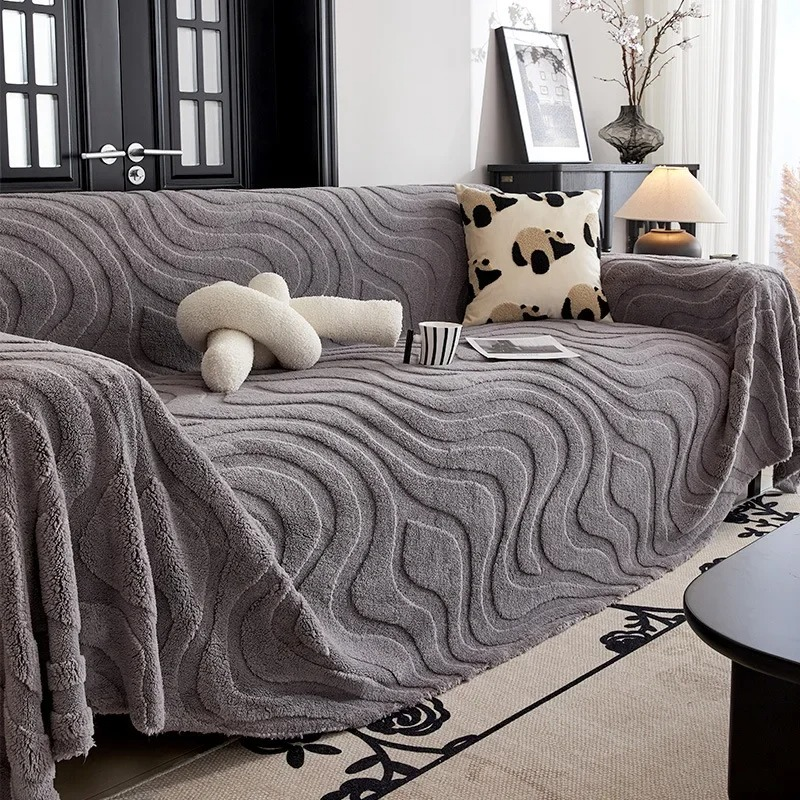 
                  
                    Giant premium plaid - Ultra easy to lay cover
                  
                