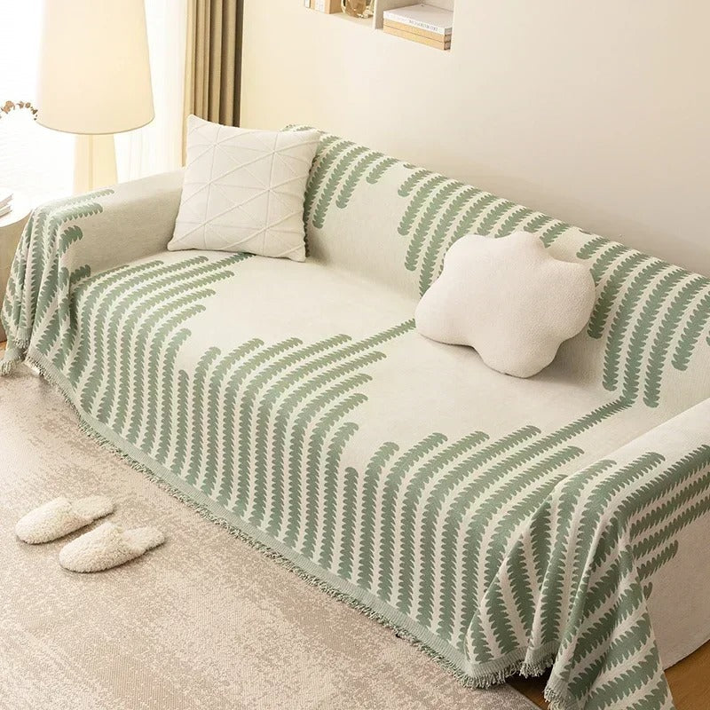 
                  
                    Giant premium plaid - Ultra easy to lay cover
                  
                